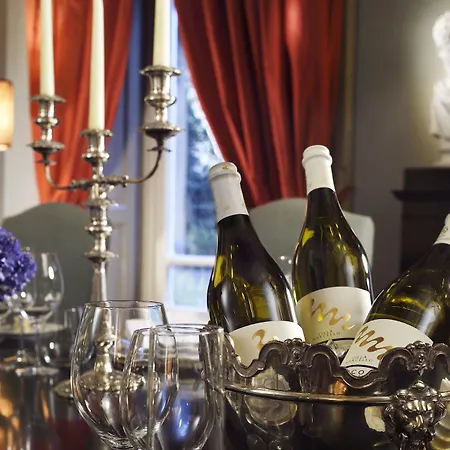 Al Palazzo Del Marchese Di Camugliano Residenza D'epoca Hotel 4*