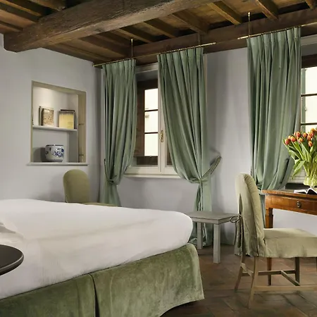 Al Palazzo Del Marchese Di Camugliano Residenza D'epoca Florence