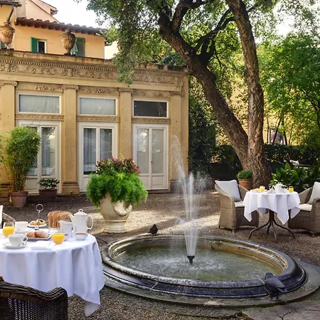 Hotel Al Palazzo Del Marchese Di Camugliano Residenza D'epoca Florence