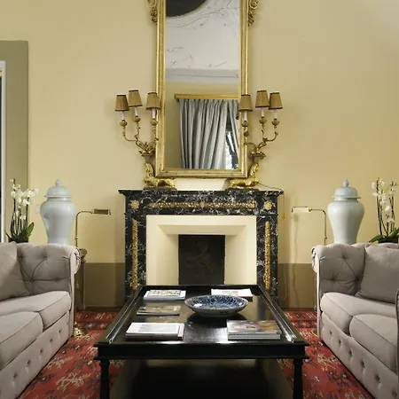 加木格里诺侯爵宫依波娜酒店