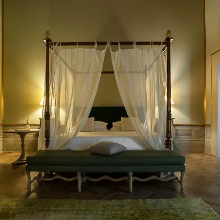 加木格里诺侯爵宫依波娜酒店 酒店