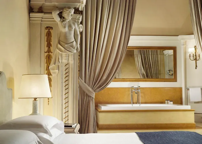 Al Palazzo Del Marchese Di Camugliano Residenza D'epoca Hotel Florence