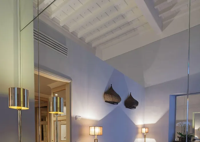 Al Palazzo Del Marchese Di Camugliano Residenza D'epoca Hotel 4*