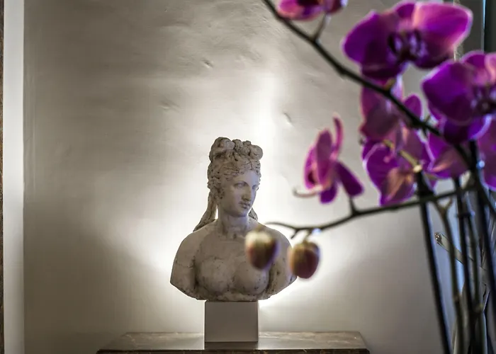 Hotel Al Palazzo Del Marchese Di Camugliano Residenza D'epoca Florence