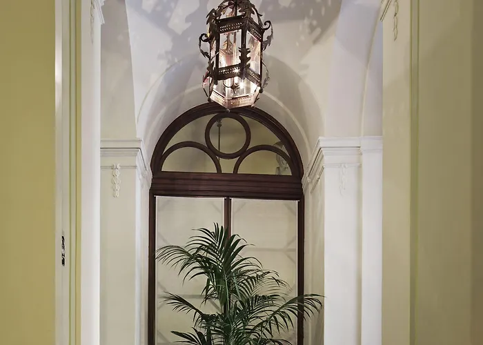 Hotel Al Palazzo Del Marchese Di Camugliano Residenza D'epoca
